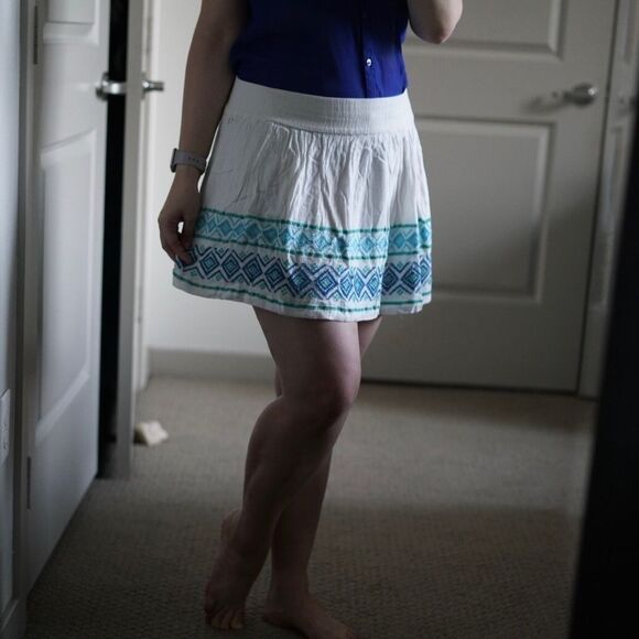 Aeropostale White Elastic Embroidered Grecian Patterned Linen Mini Skirt Size L - Picture 4 of 5